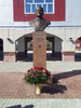 Бюст Караманова Узакбая Карамановича